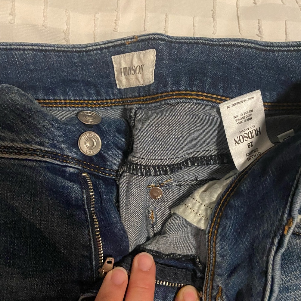 Jeans with detailed back pockets